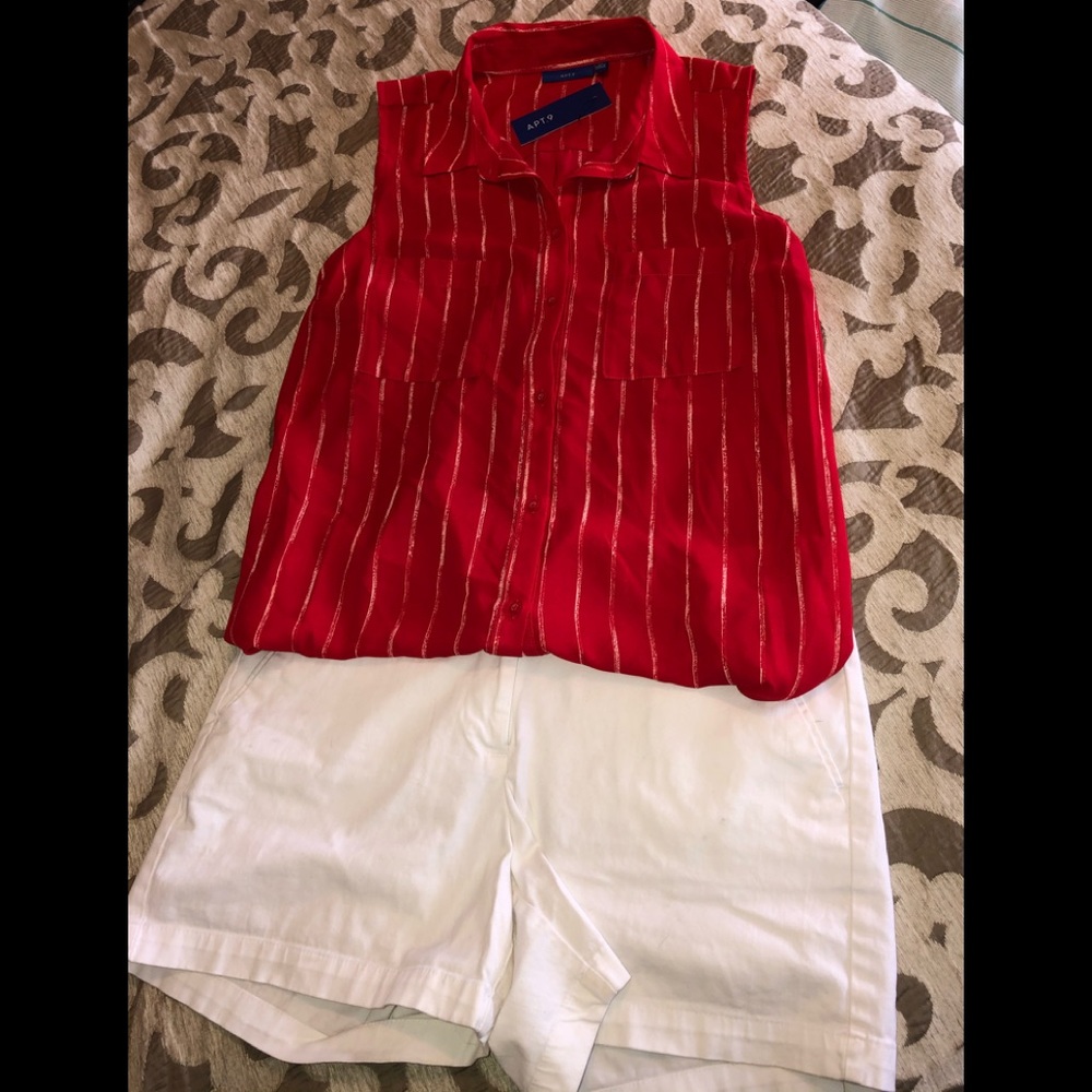 Cute NEW WITH TAGS sleeveless Red/White Top XL